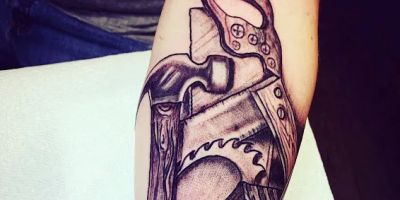 Gunns and Roses Tattoo and Piercing Parlor