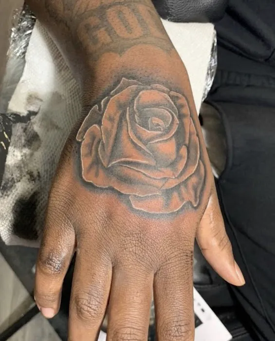 Den of Sinz Tattoo and Piercing Shop 7