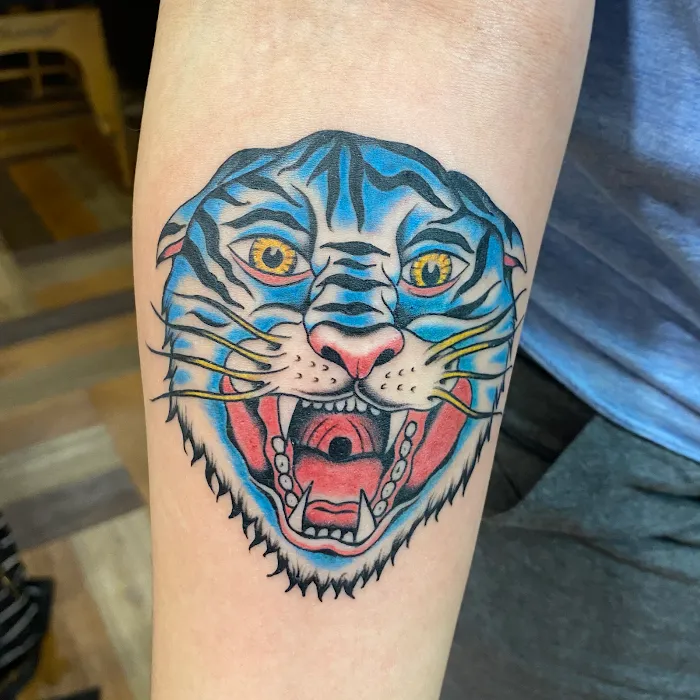 Iron Will Tattoo Club 8