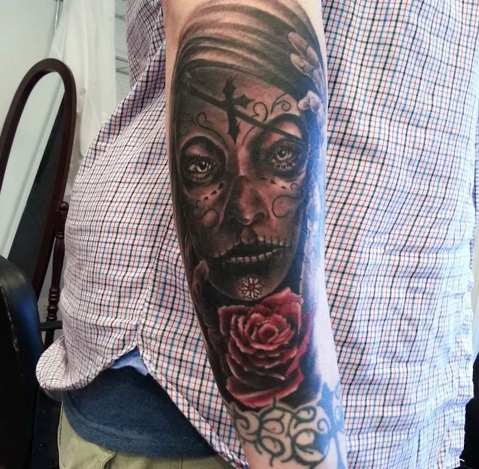 Tattoo Galaxy (Abington) Piercing and Custom Tattoos 7
