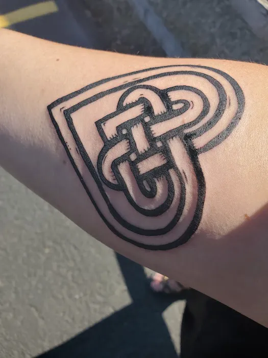Wild Hearts Tattooing 9