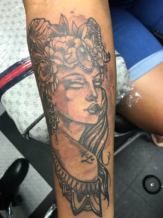Shark City Tattoos 6