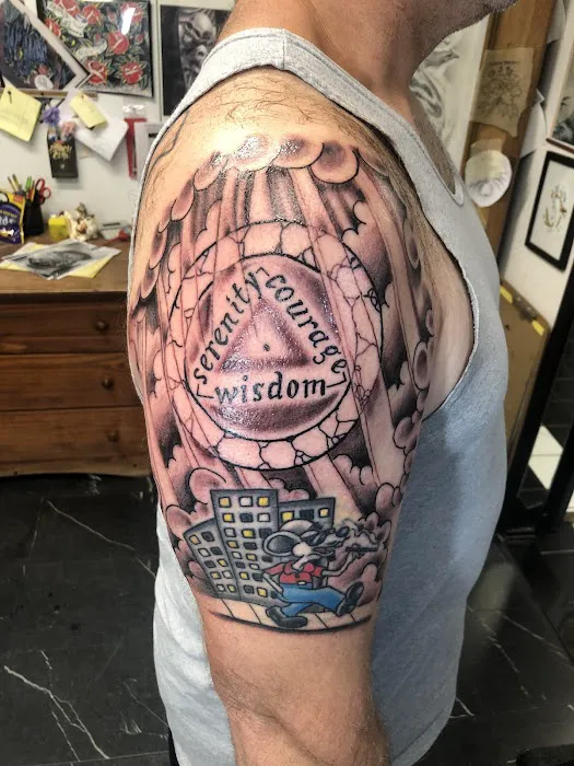 Slingin' Ink Tattoo 9