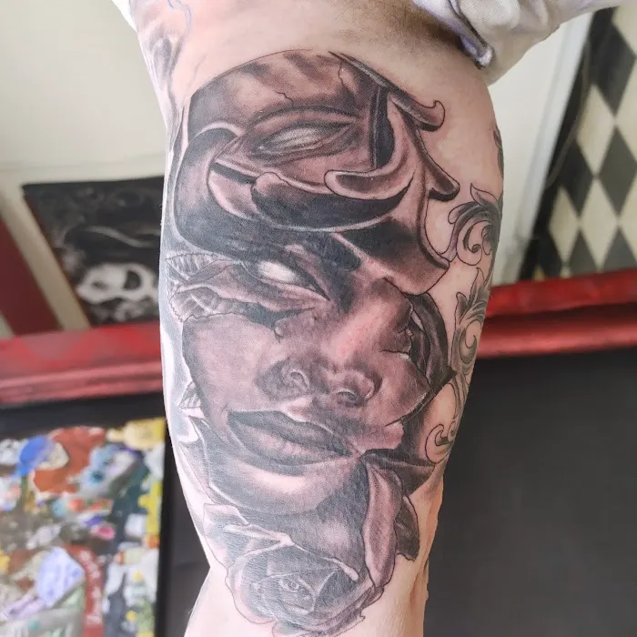 VEGA'S ink studio 2