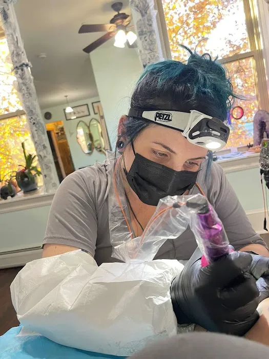 Thorntail Tattoo and Art Collective 6