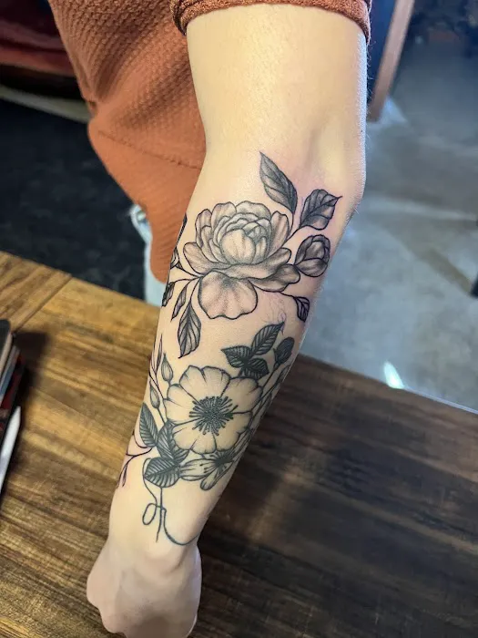 Elysian Ink Tattoo Lounge 7
