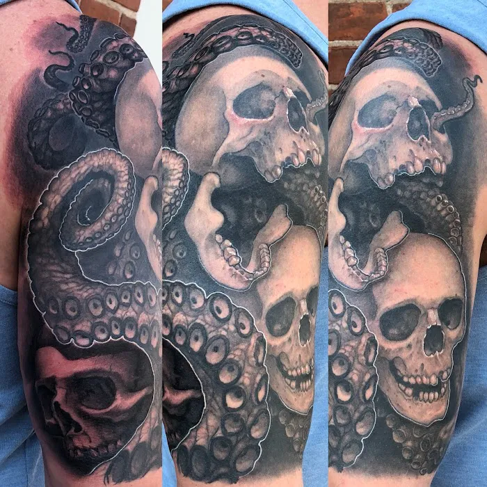 Iron Lantern Tattoo 7