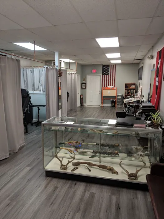 Electric Honor Tattoo Co. 8