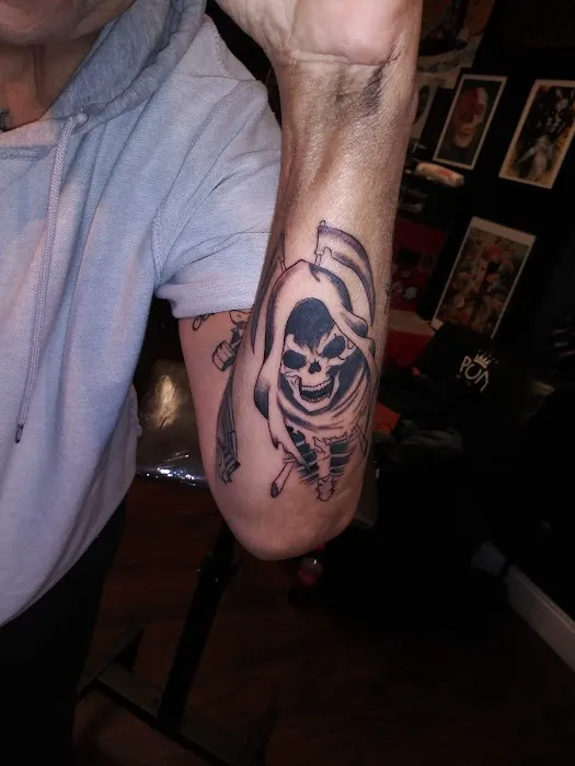 IRON TATTOO 2