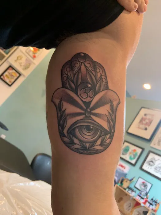 Nobleheart Tattoo Studio & Gallery 7