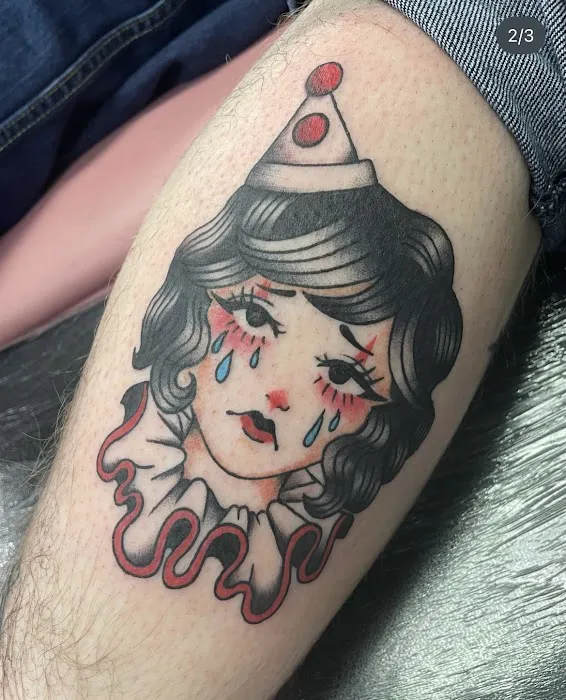 Shoobie Lee Tattoo Studio 8