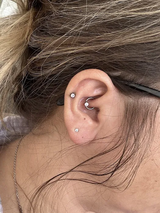 Obsidian Tattoo & Piercing Parlor 2 4