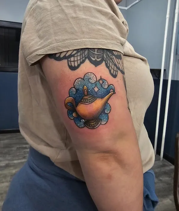 Black Lantern Tattoo Collective 3