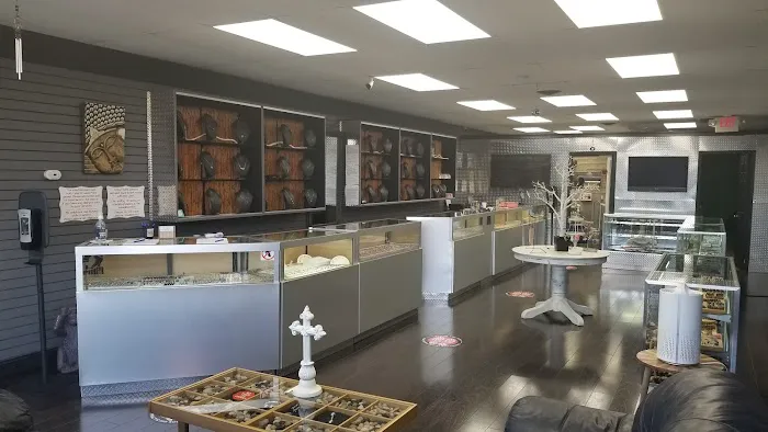 Exotix Body Piercing Studio 7