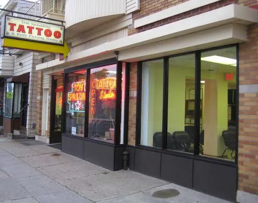 Tom Spaulding Tattoo And Body Piercing Studio 2