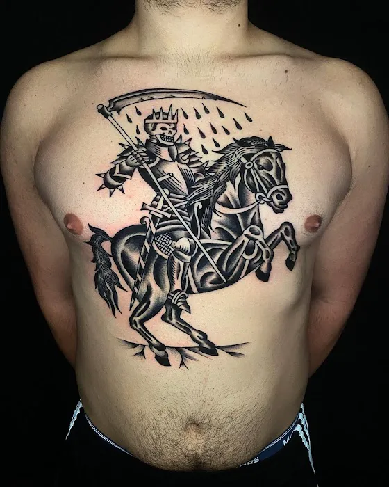 L.O.V.E.machine Tattoo & Piercing 2