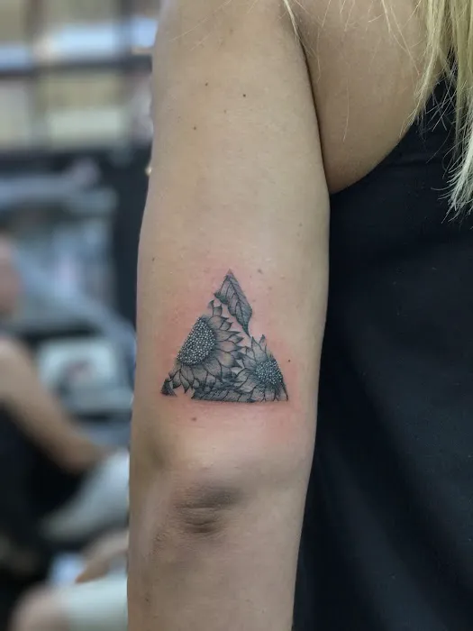MOON SHEEN TATTOO 3