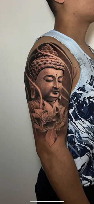 Mohan’s Tattoo Inn 5