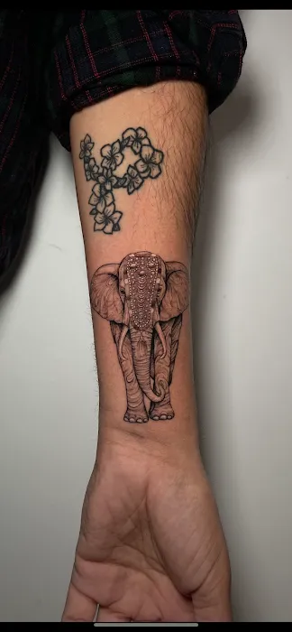 Mohan’s Tattoo Inn 4