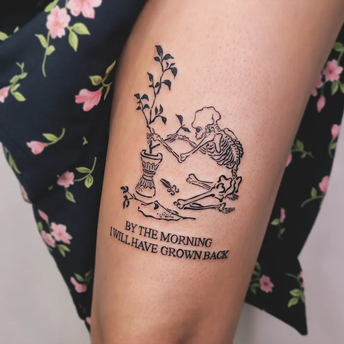 Nice Tattoo Parlor 6