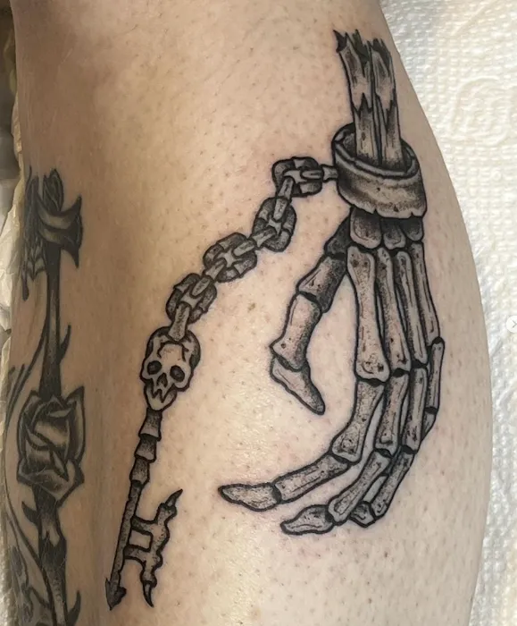 Hand of Glory Tattoo & Piercing 8