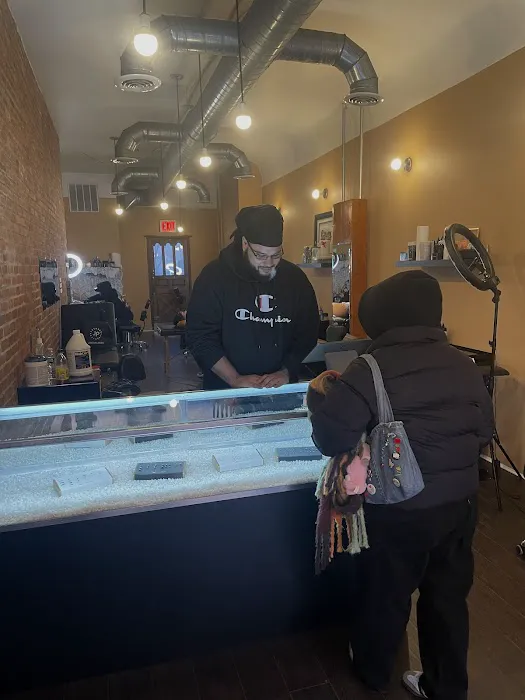 White Lotus Tattoo Studio 4