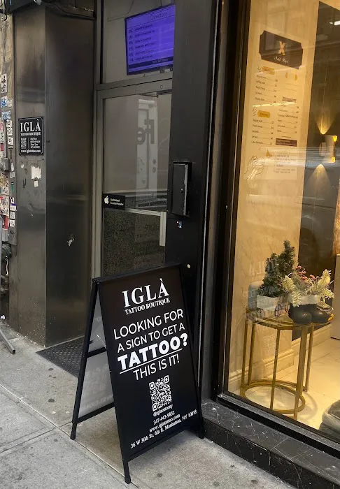 IGLA Tattoo Boutique 6