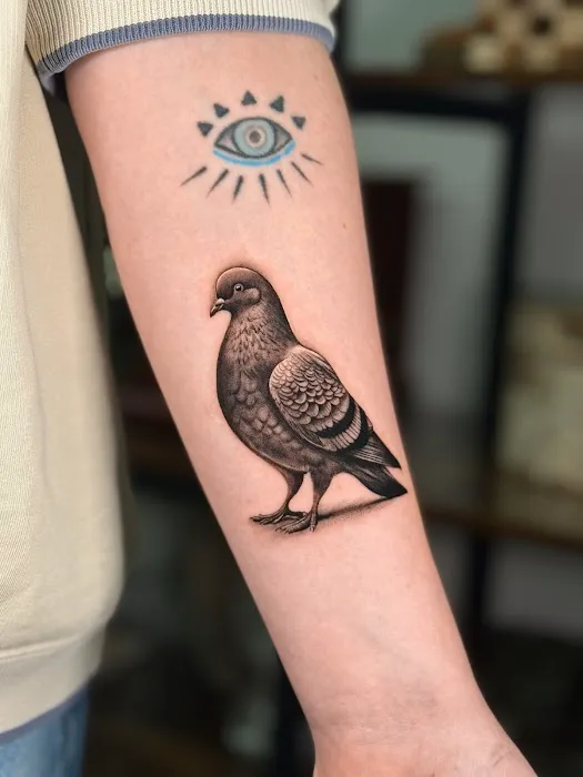IGLA Tattoo Boutique 3