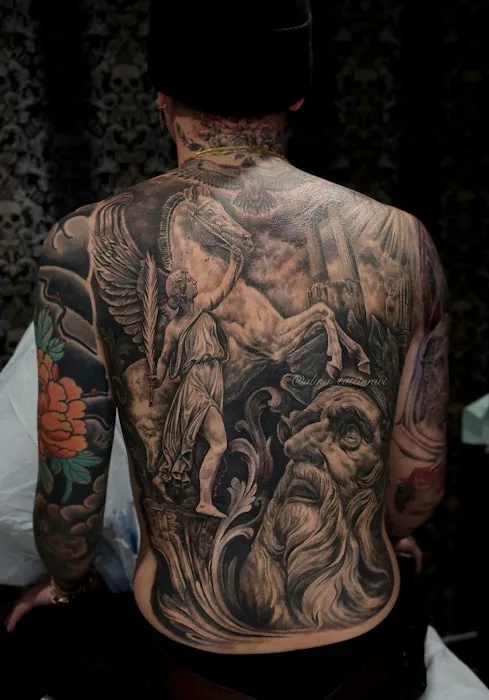 GomleshkoStudio Tattoo Shop 0