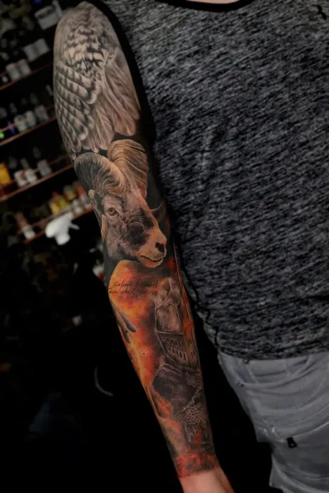 GomleshkoStudio Tattoo Shop 5