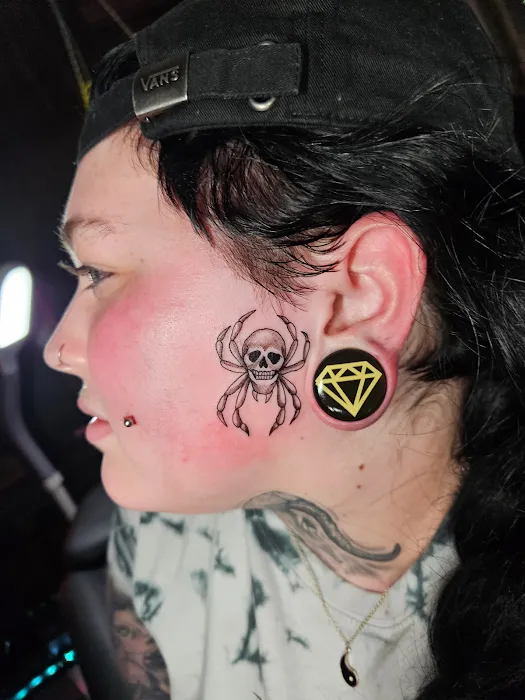 TATTOOIST NYC | Tattoo Studio 7