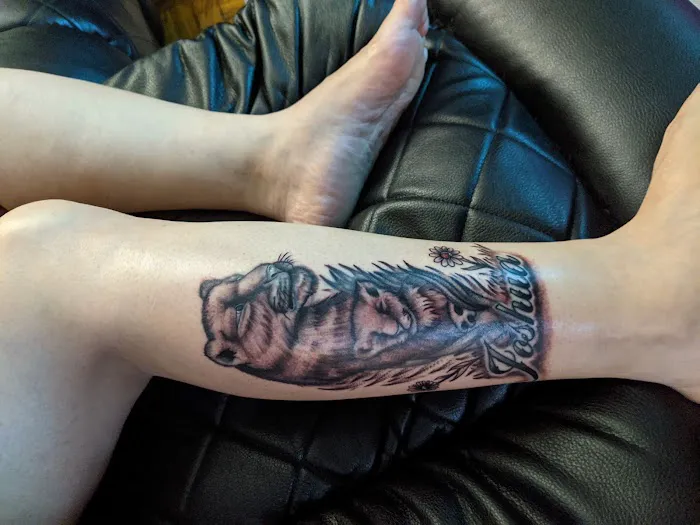 Studio 28 Piercings, Fine Jewelry, and Custom Tattoos 3