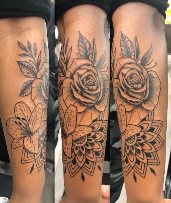 Crown Ink Studio 0