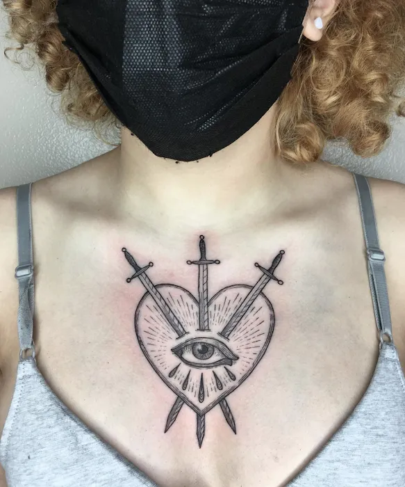 Queen of Crowns Tattoo 4
