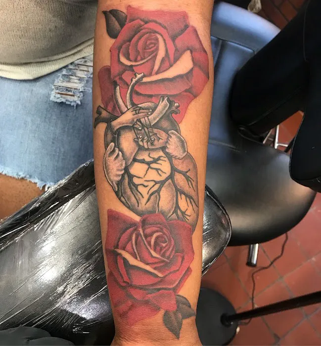 Sunset Park Tattoo Studio 0