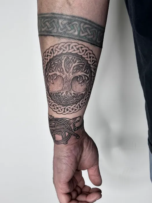 Itzocan Tattoos 4