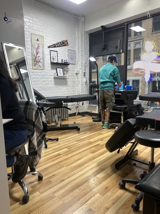 Liberty Center Tattoo Shop 6