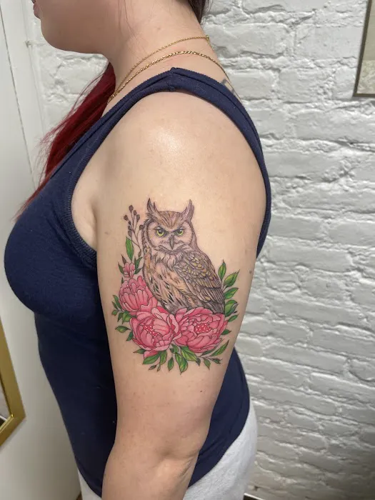 Liberty Center Tattoo Shop 4