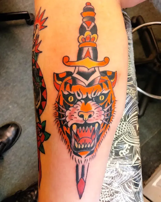 Groove Tattoo 4
