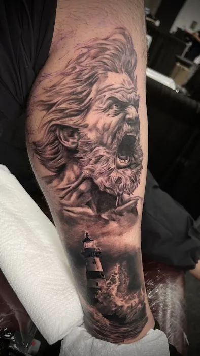 Kento Tattoo Studio 2