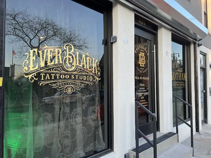 EverBlack Tattoo Studio 3