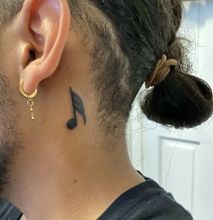 Club Inked Tattoos & Piercings 4