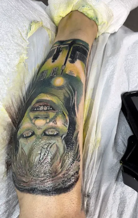 Tattoo Plug 8