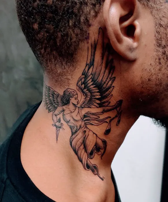 Youngink Tattoo Studio 5
