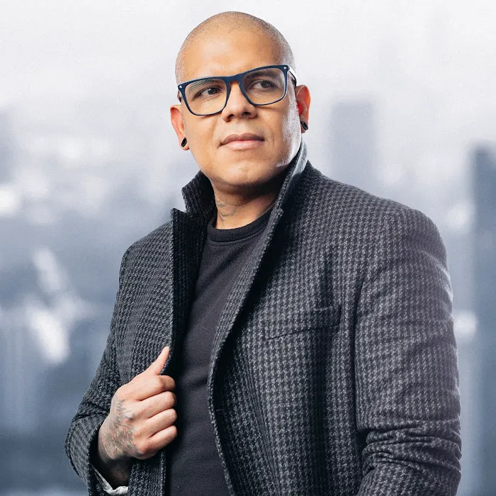Darwin enriquez Inknationstudio 1