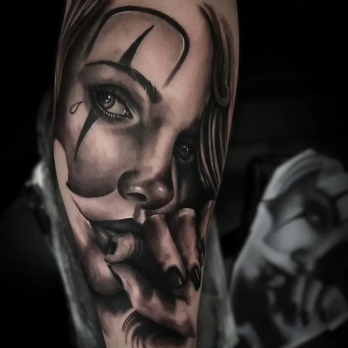Hidden Gem Tattoo Studio 0