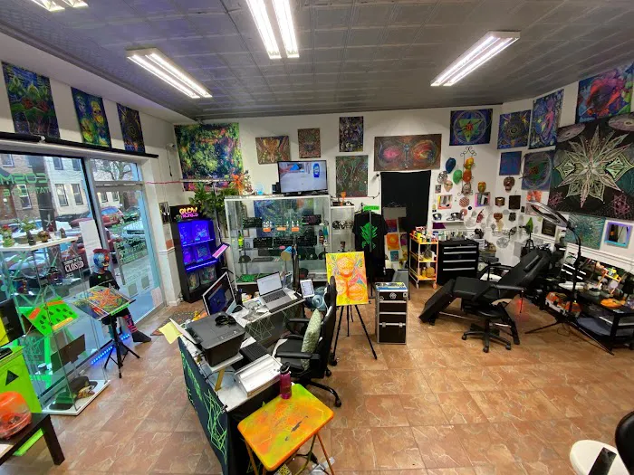 Cosmic Wizard Tattoo-Piercing Shop & 3DUV Art Gallery 1