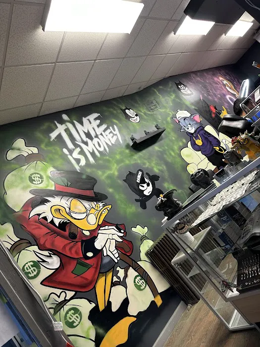Royalty Ink Tattoo Studio 6