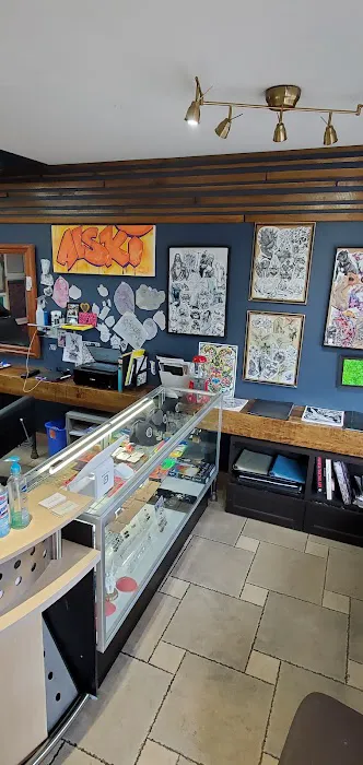 GLENDALE INK STUDIO 1
