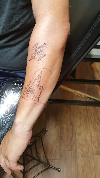 Mad Mike Ink LLC 0